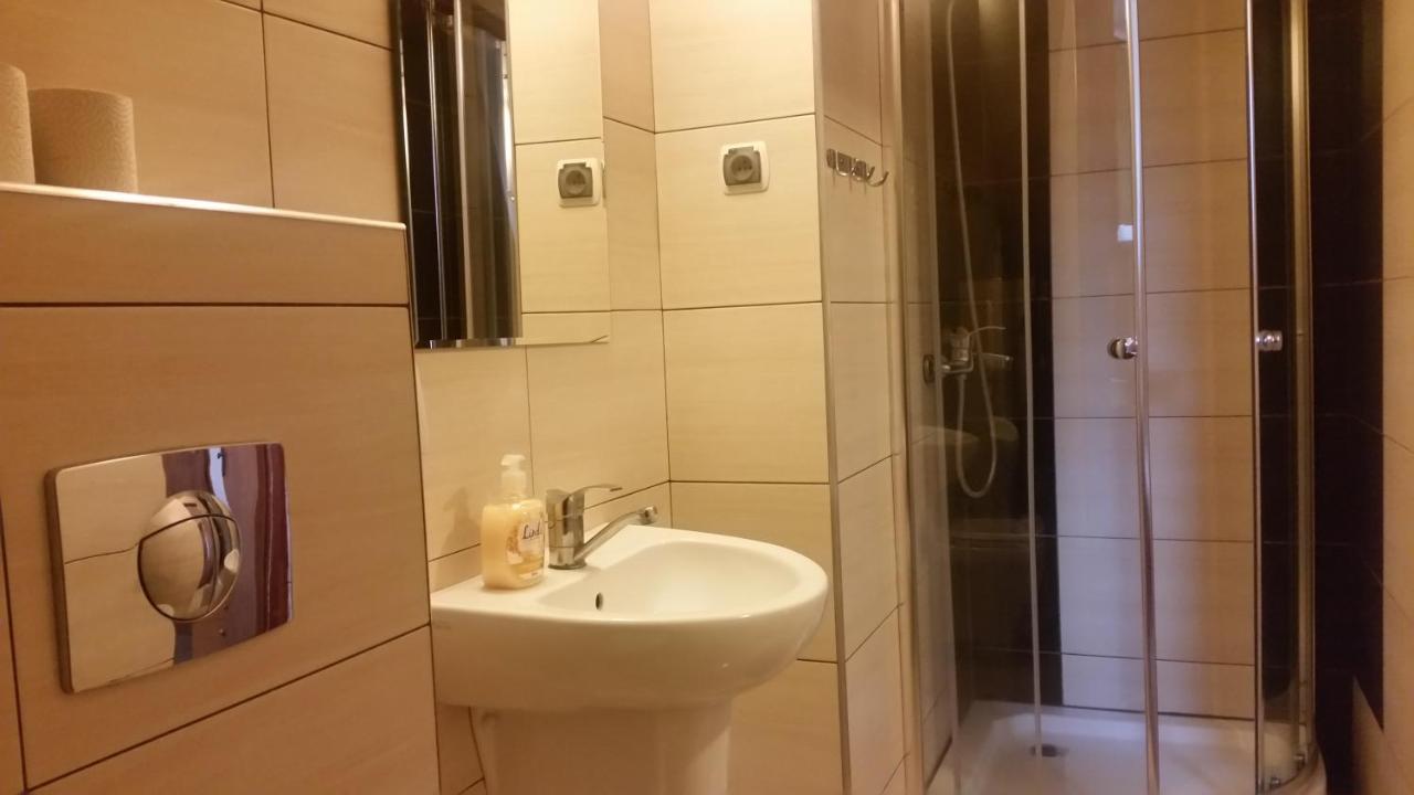 Willa Cyprys - Pokoje I Apartamenty Z Aneksami - Centrum فيسلا المظهر الخارجي الصورة